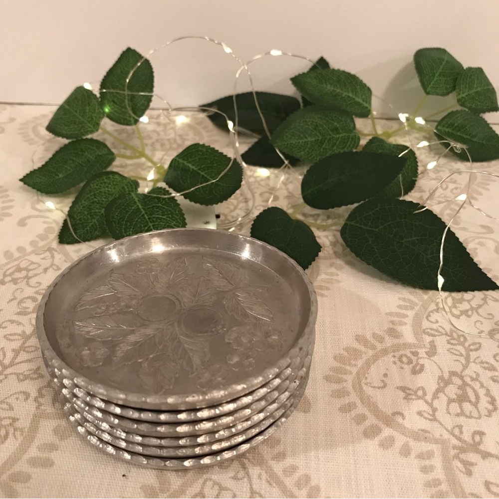 Vintage Everlast Forged Aluminum Coasters Hammered Flowers Berries Design Set 6